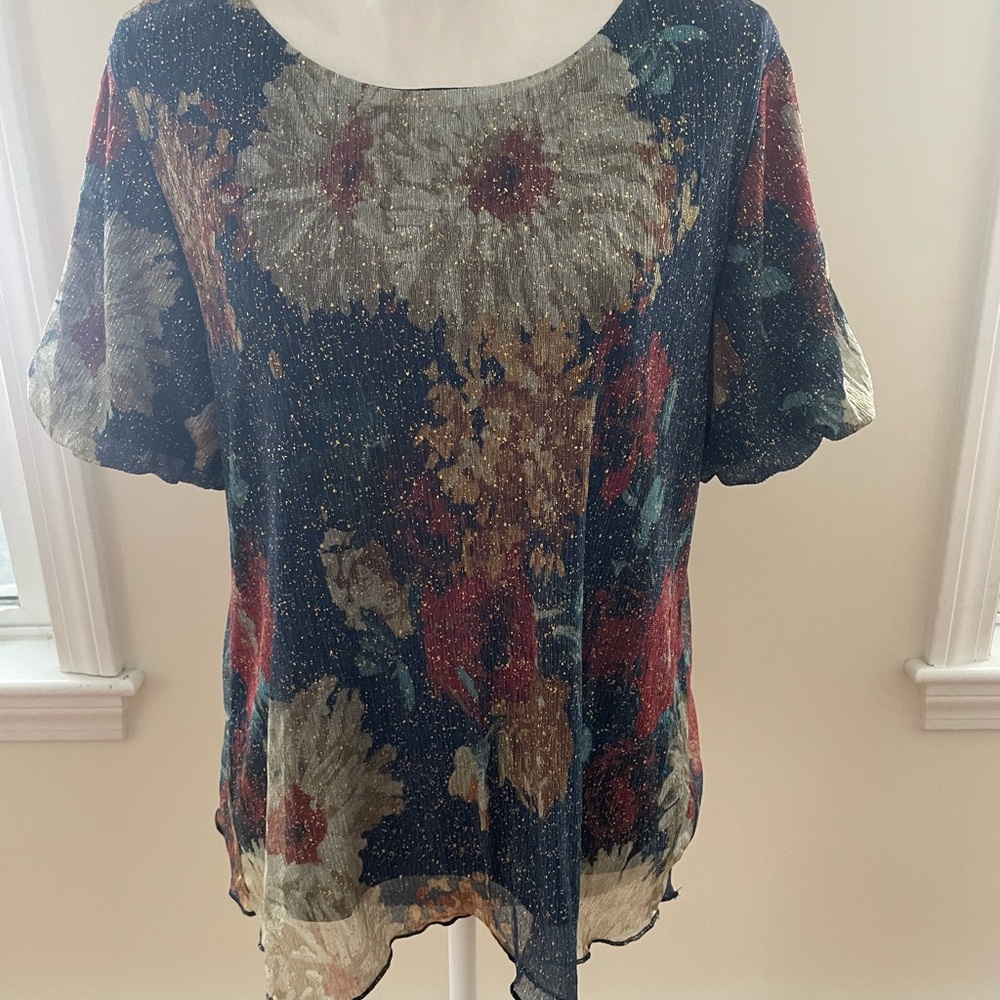 Sara Michelle Multicolor Floral Blouse with gold flecks size large